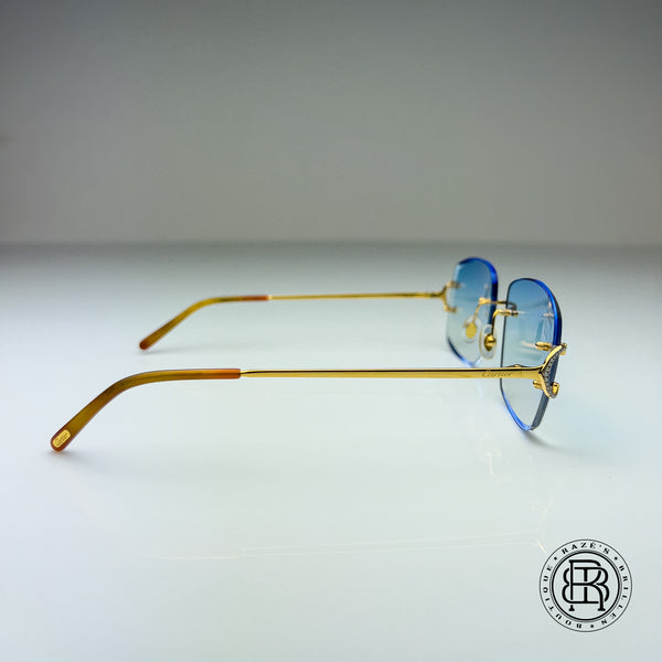 Cartier CT0092o 001 Custom mit Diamanten und Blau Verlauf Selbstabdunkelnd auf Grau (Big C)