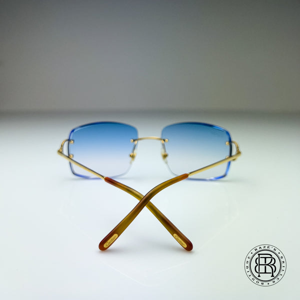 Cartier CT0092o 001 Custom mit Diamanten und Blau Verlauf Selbstabdunkelnd auf Grau (Big C)