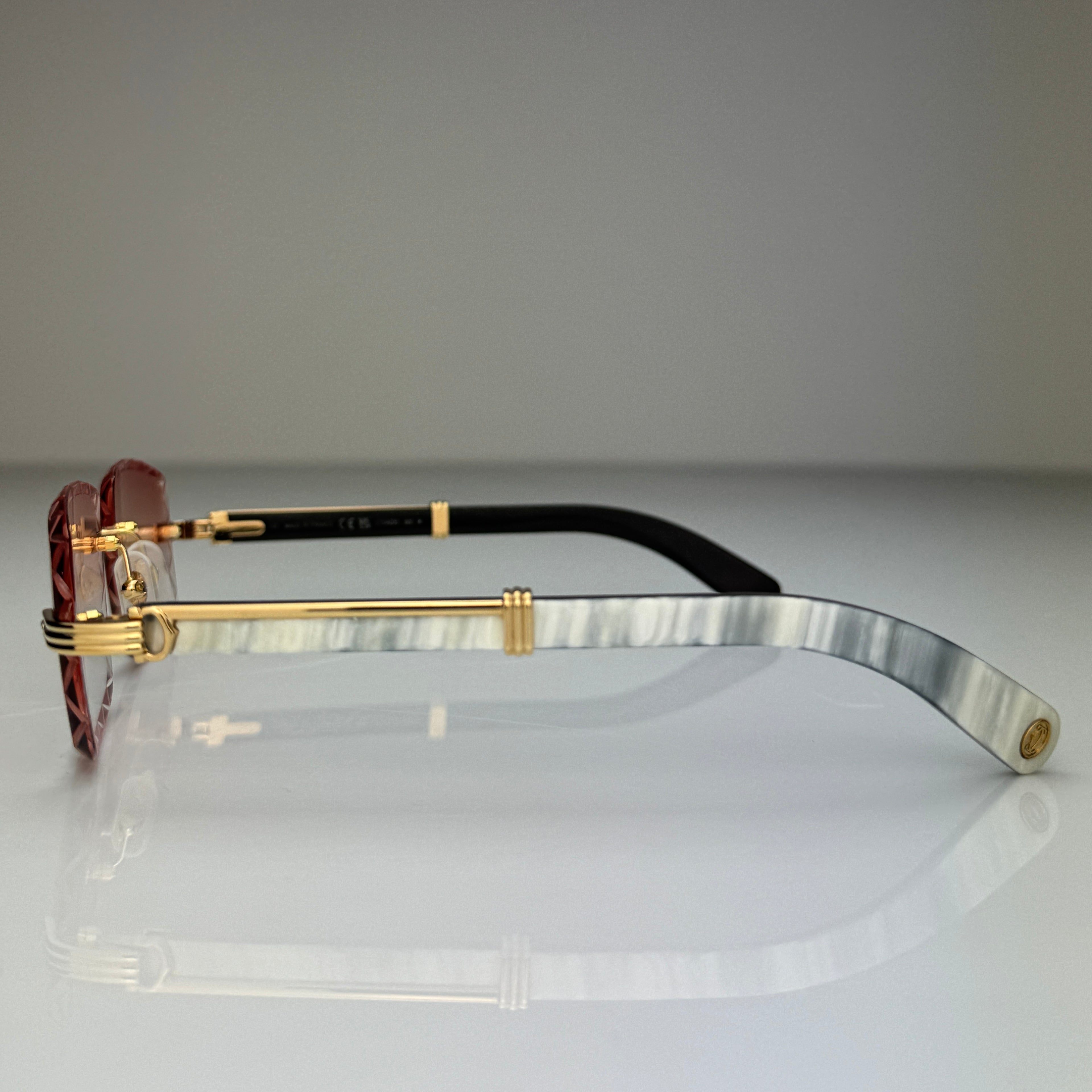Cartier CT0423o 003 Custom Pfirsich Selbstabdunkelnd mit Diamond Cut (Büffelhorn Weiß - White Buffs)