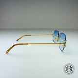 Cartier CT0092o 001 Custom mit Diamanten und Blau Verlauf Selbstabdunkelnd auf Grau (Big C)