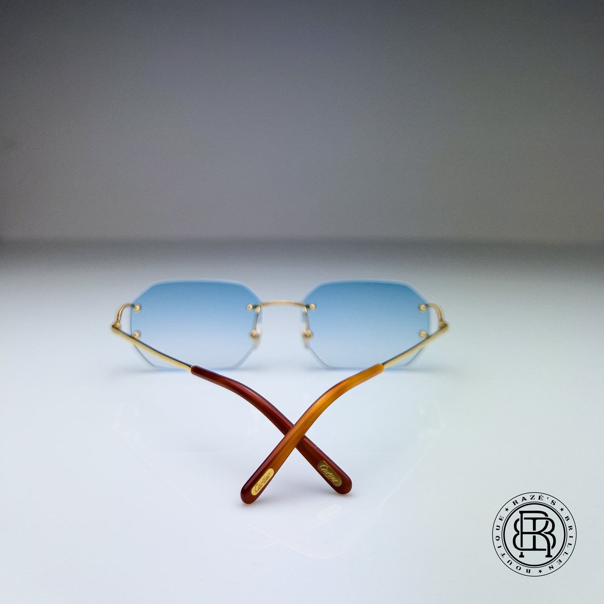 Cartier CT0092o 001 Custom Blau Verlauf selbst abdunkelnd auf Grau Uni (Big C Transitions)