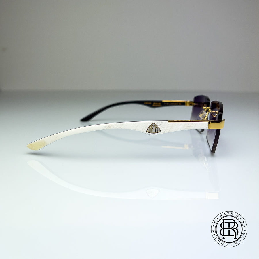 Maybach The Artist III ( Whitebuff ) Custom Dunkel Lila , Blau verspiegelt